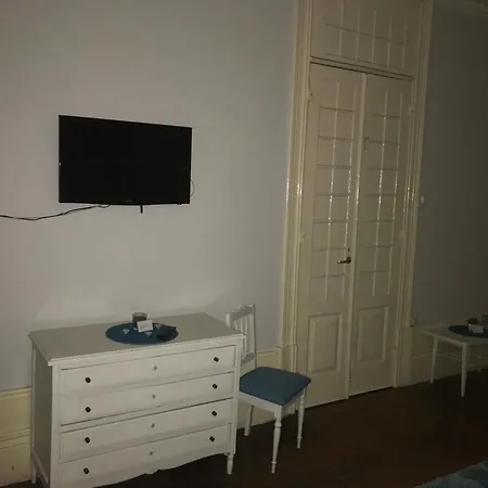 Jualis Pensionat Oporto