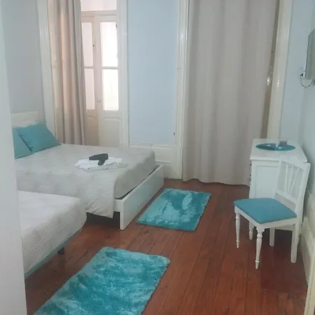 Jualis Pensionat 2*