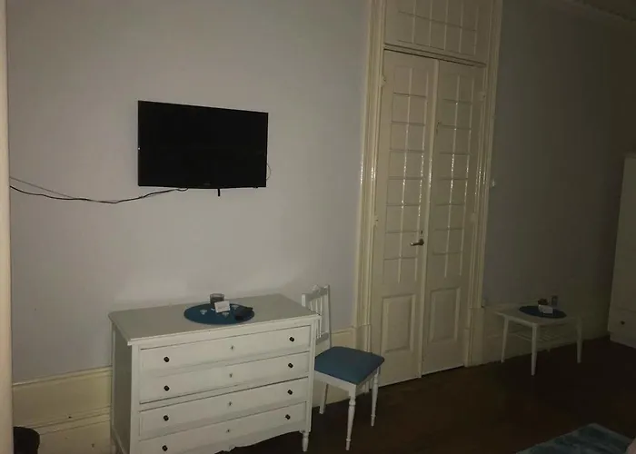 Jualis Гостевой дом Порту