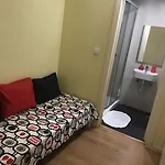 Jualis Πανσιόν 3*