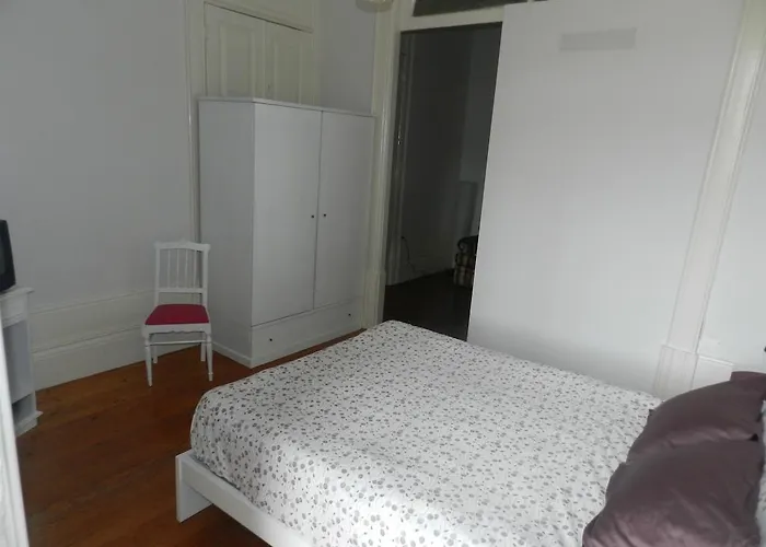 Πανσιόν Jualis